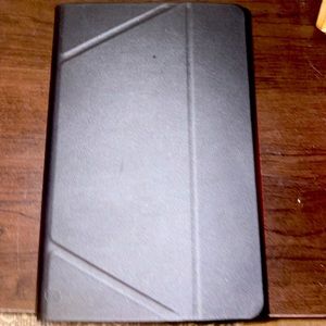iPad mini Universal protective case my son got 2 for his Bday great condition